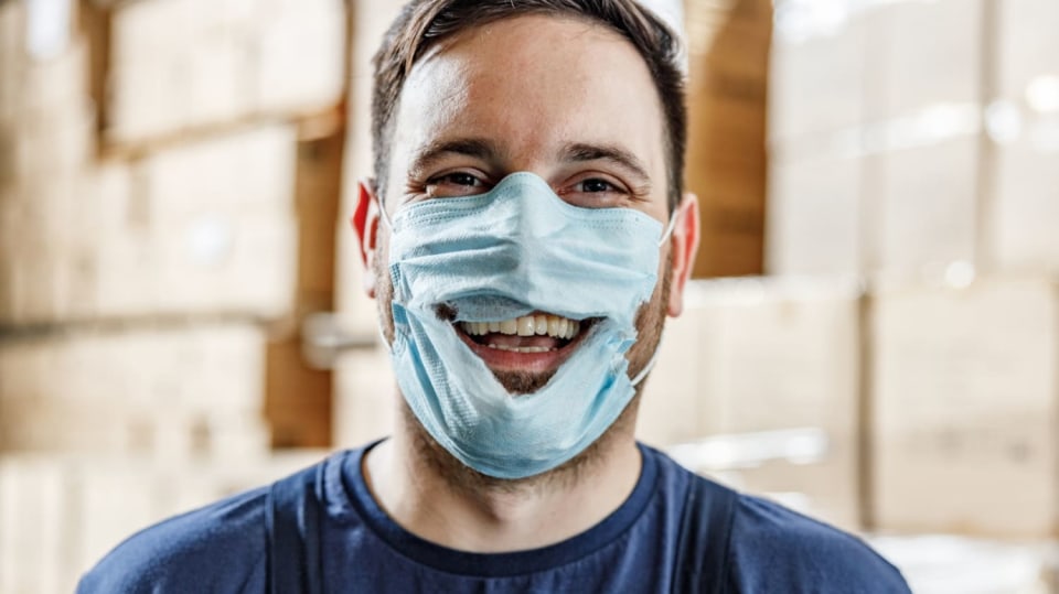 Otravné roušky a respirátory